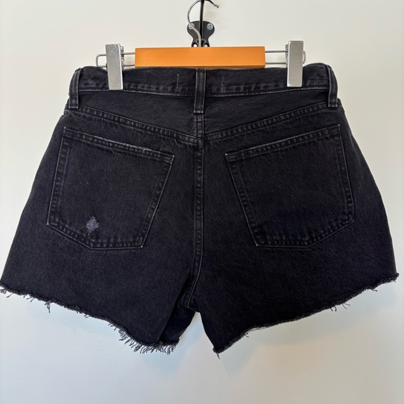 Abercrombie & Fitch Curve Love Black Distressed Boyfriend Shorts Size 28 - Picture 3 of 4